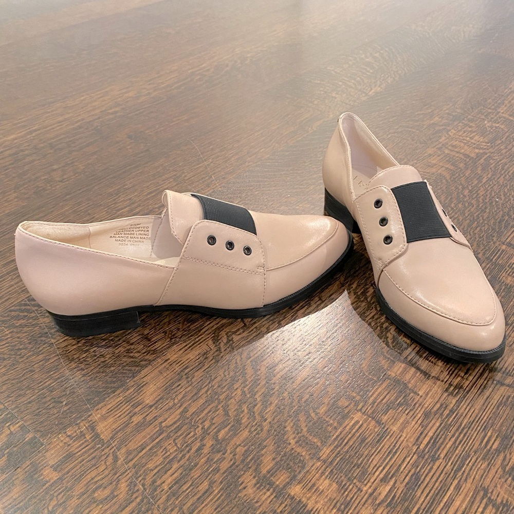 Nine West NWOT loafers size5.5